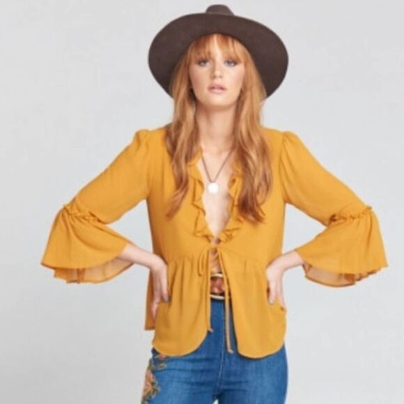 Show Me Your Mumu Haley V-Neck Ruffle Harvest Moon - Picture 1 of 8